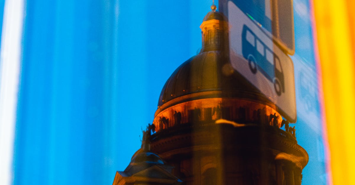 Advantages of Laminated Glass Windows for Coastal Homes