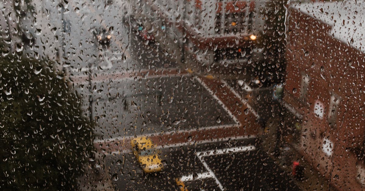 Understanding the Repair Process for Broken Glass Windows